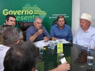 Reinaldo Azambuja atende prefeitos de Rio Verde e região em dois dias (Foto: Henrique Kawaminami)