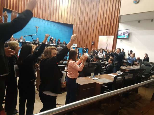 Volta de ex-secret&aacute;rio marca &uacute;ltima sess&atilde;o plen&aacute;ria da Assembl&eacute;ia em 2017