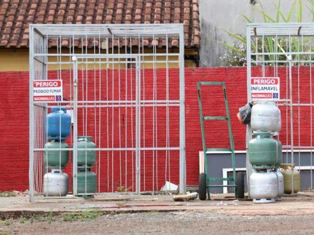 Pre&ccedil;o do g&aacute;s de cozinha tem varia&ccedil;&atilde;o de 63% em com&eacute;rcios de MS