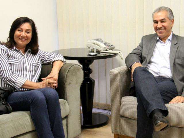 Reinaldo tenta convencer D&eacute;lia a apoiar renova&ccedil;&atilde;o de concess&atilde;o da Sanesul