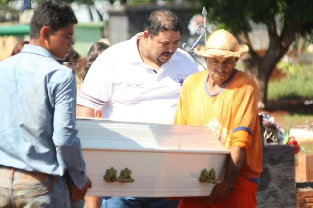 Menino morto ap&oacute;s recusa do Samu sofreu choque anafil&aacute;tico, diz laudo