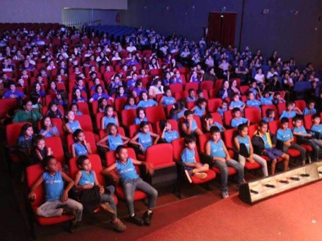 Teatro leva educa&ccedil;&atilde;o ambiental para 2 mil crian&ccedil;as em Campo Grande