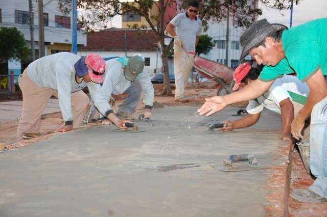 Dogueiros querem mudar no meio da semana para a pra&ccedil;a Aquidauana