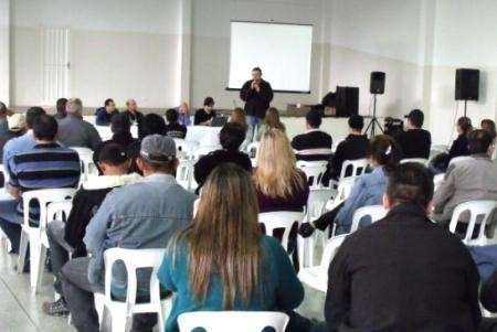 Presidente da Sinpol ir&aacute; hoje a Assembleia tentar conseguir abono aos policiais 