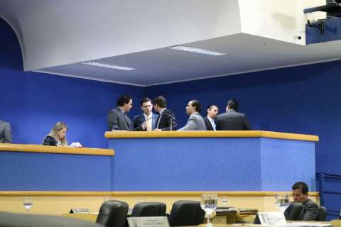 Com 43 emendas, vereadores aprovam texto final da LDO da Capital
