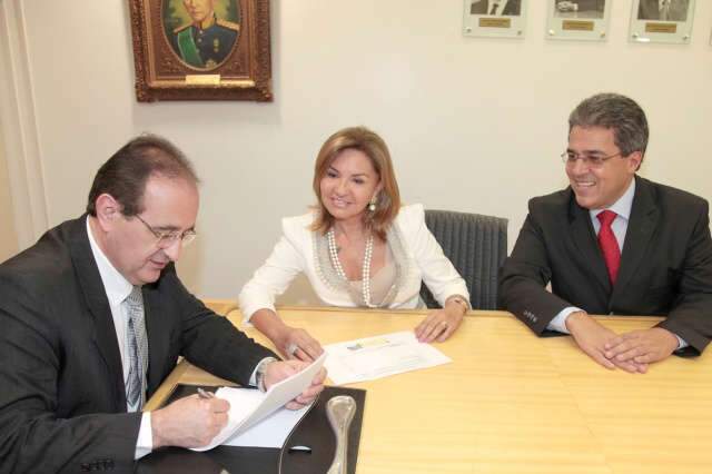  Minist&eacute;rio autoriza r&aacute;dio FM para F&aacute;tima do Sul