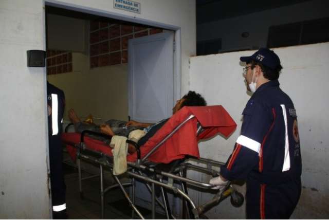 Homem de 39 anos &eacute; baleado no pesco&ccedil;o em Dourados