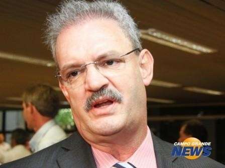 PMDB vai contra Dilma e votar&aacute; a favor do Or&ccedil;amento Impositivo, diz deputado