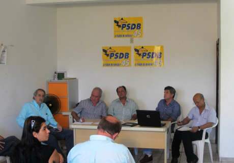  PSDB, PRB e PV definem em convenção apoio a Murilo