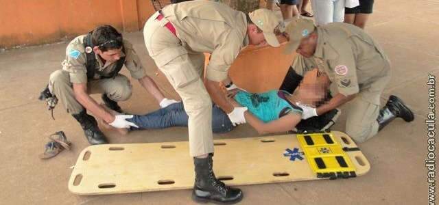  Homem atropela a esposa e foge com beb&ecirc; de 9 meses