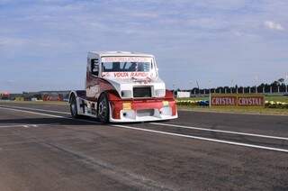 A corrida da Fórmula Truck em Campo Grande foi realizada no dia 12 deste mês (Foto: Alcides Neto)