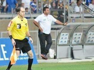 &Aacute;rbitro de MS vai para curso da Conmebol e pode entrar para o quadro da FIFA