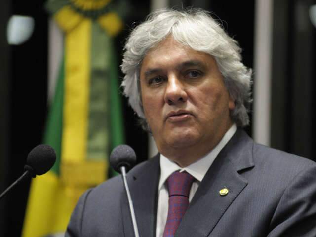 Delc&iacute;dio cobra da tribuna do Senado investimentos da Vale em MS