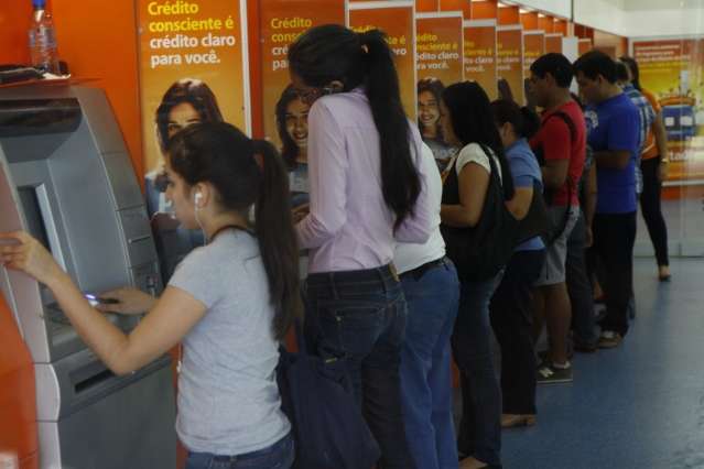 N&uacute;mero de inadimplentes cresce 9,13% em um ano em MS
