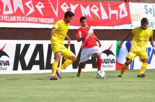 Goleado pelo Cene, Comercial convoca Amarildo para dire&ccedil;&atilde;o de futebol