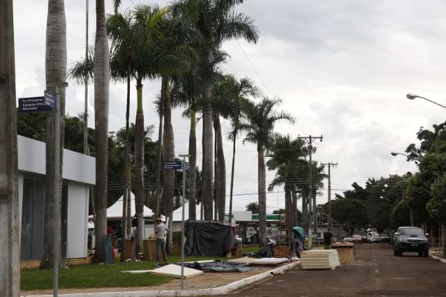 Expogrande come&ccedil;a sem licen&ccedil;a ambiental e com pedido de interdi&ccedil;&atilde;o 