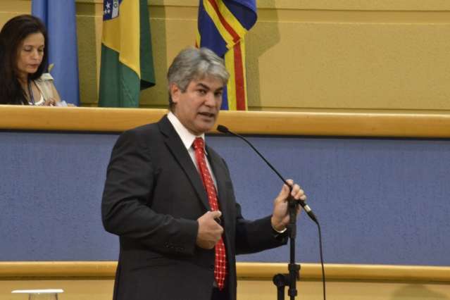Alex mostra Bernal &ldquo;igual&rdquo; a Trad na suplementa&ccedil;&atilde;o; M&aacute;rio v&ecirc; &ldquo;diferen&ccedil;a&rdquo;