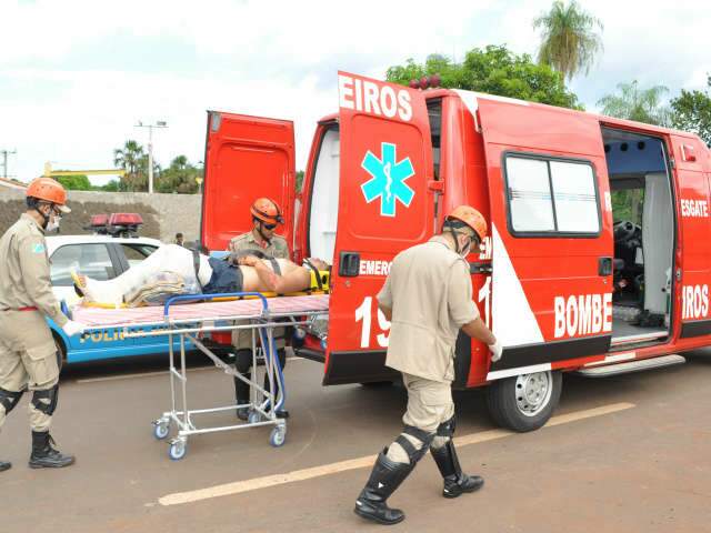  Acidente deixa motociclista ferido em cruzamento no bairro Tijuca