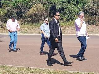 Donizete Aparecido da Silva, Gerson Tomi, Erico Mendonça e o advogado, &#039;Marcio&#039;. (Foto: mirian Machado)