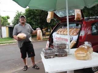 Sobrevivendo da rua: crise &quot;empurra&quot; desempregados ao trabalho informal