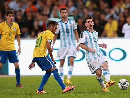 Brasil e Argentina fazem &quot;Cl&aacute;ssico das Am&eacute;ricas&quot; pelas eliminat&oacute;rias da Copa