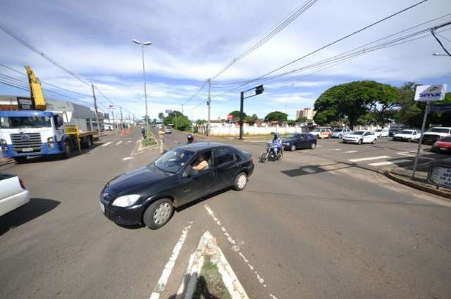 Revitaliza&ccedil;&atilde;o de sem&aacute;foros come&ccedil;a com interdi&ccedil;&atilde;o na Avenida Zahran