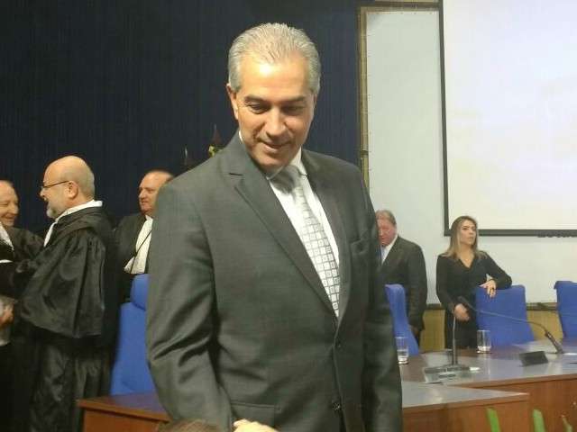 Governador espera que projeto da d&iacute;vida seja aprovado at&eacute; semana que vem