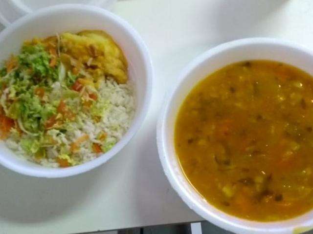 No Regional, pacientes tem refei&ccedil;&otilde;es a base de sopa e arroz com fub&aacute;