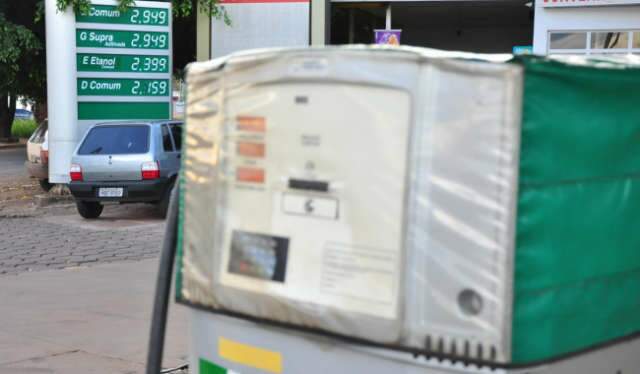  Gasolina subiu 10% e &aacute;lcool 20%, mostra pesquisa do Procon na Capital