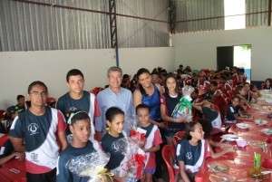 Campanha "Le&atilde;o Amigo da Crian&ccedil;a" estimula dedu&ccedil;&atilde;o do imposto de renda