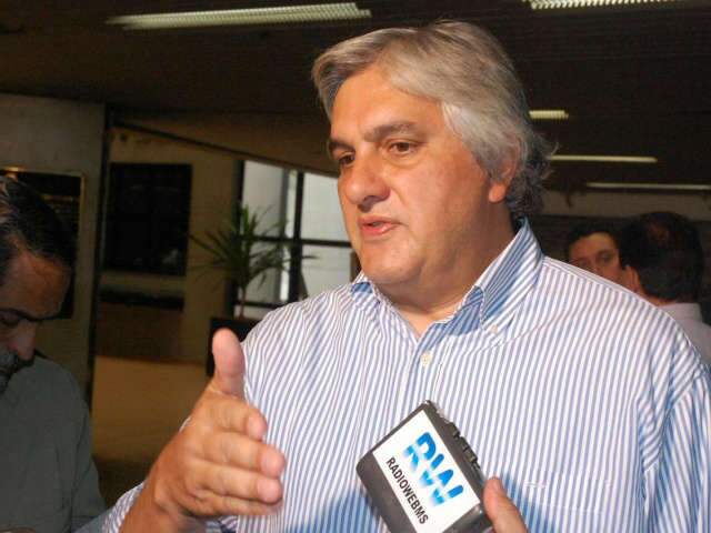  Delc&iacute;dio defende candidatura do PT, mas diz que nada ser&aacute; decidido at&eacute; maio
