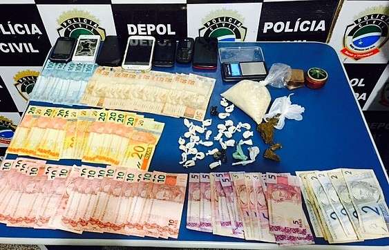 Pol&iacute;cia prende em flagrante quatro irm&atilde;s acusadas de tr&aacute;fico de drogas