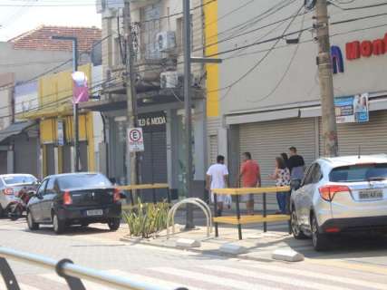 Em domingo de Promocentro, s&oacute; 4 lojas abrem as portas na Capital 