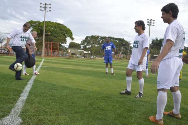 Com direito a bate-bola, Trad e Bernal selam tr&eacute;gua para a transi&ccedil;&atilde;o 