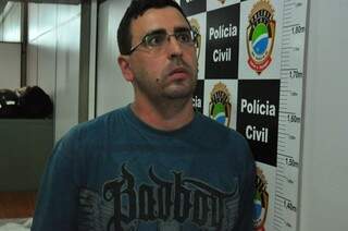 Jeferson no dia em que foi preso em Dourados; ele está recolhido na penitenciária de segurança máxima (Foto: Eliel Oliveira)