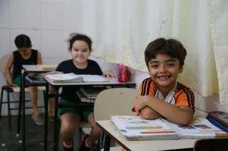CDA é colégio de criança feliz. (Foto: Alcides Neto)