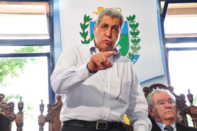 &ldquo;Meu policial atira primeiro&rdquo;, diz Andr&eacute; sobre toler&acirc;ncia zero a bandidos