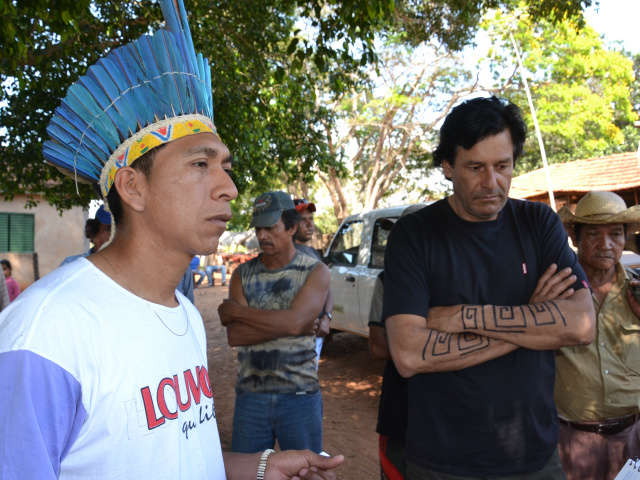  Terenas cultivam em &aacute;rea disputada e rejeitam ideia de deixar fazenda