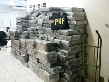 Em três ocorrências, PRF apreende 3,5 toneladas de maconha e 50 kg de crack 