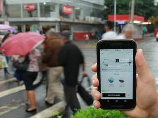 Aplicativo para celular funciona desde o dia 22 de setembro em Campo Grande (Foto: Marcos Ermínio)