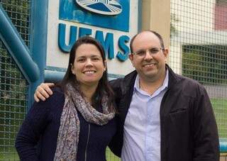 Marcelo Turine e Camila Ítavo, candidatos a reitor e vice, respectivamente, da chapa &quot;Juntos Somos UFMS&quot;. (Foto: Divulgação)