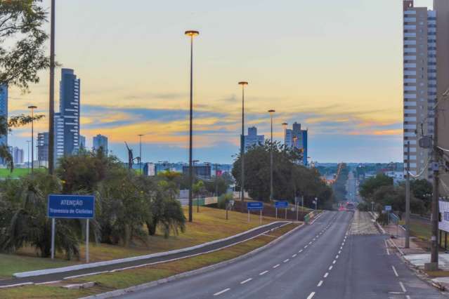 Sexta amanhece com temperatura amena e previs&atilde;o &eacute; de tempo nublado 