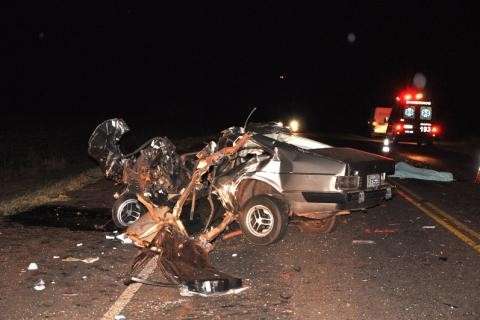 Colis&atilde;o de Corcel com carreta na rodovia MS-487 mata motorista de 29 anos