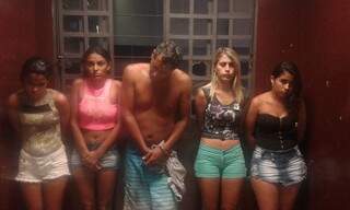 Luiz Miranda ofereceu carona para as quatro amigas no Civic furtado. (Foto:Divulgação)