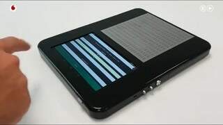 Deficientes visuais: tablet para traduzir webs ao braile