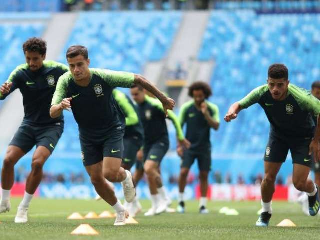 Brasil volta a campo hoje com uma novidade em rela&ccedil;&atilde;o ao time da Copa