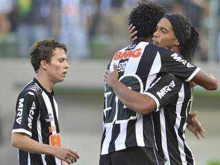 Com grande atuação de Ronaldinho, Atlético-MG conquistou o título simbólico do primeiro turno.
(Foto: Pedro Vilela/Agif/Gazeta Press)