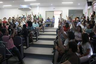 Assembleia dos docentes da UFMS que decidiu pela paralisação (Foto: Carol Caco/Adufms)
