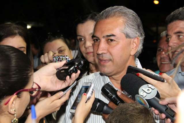 Azambuja permanece em Campo Grande para articular alian&ccedil;as 