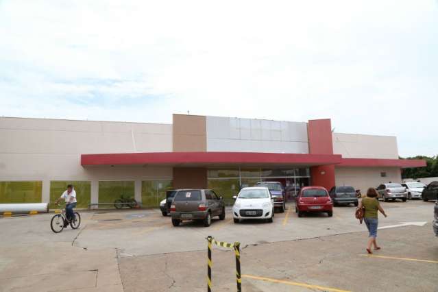 Comper justifica fechamento de unidade por falta de estrutura f&iacute;sica 